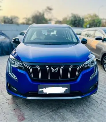 Mahindra XUV700 AX 5 Diesel AT 7 STR 2022