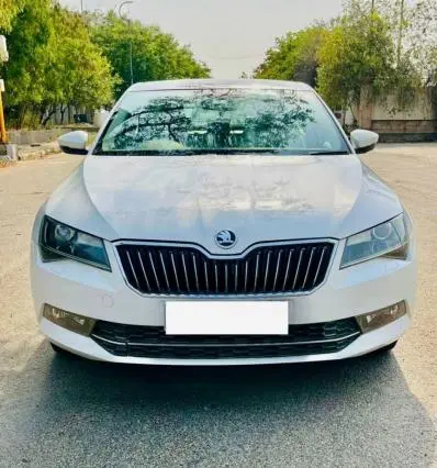 SKODA SUPERB Elegance 1.8 TSI AT 2016