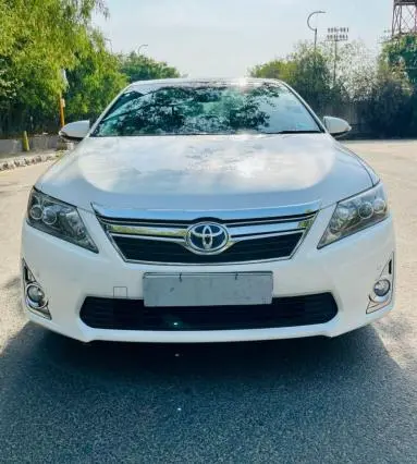 Toyota Camry Hybrid 2014