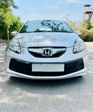 Honda Brio V MT 2014