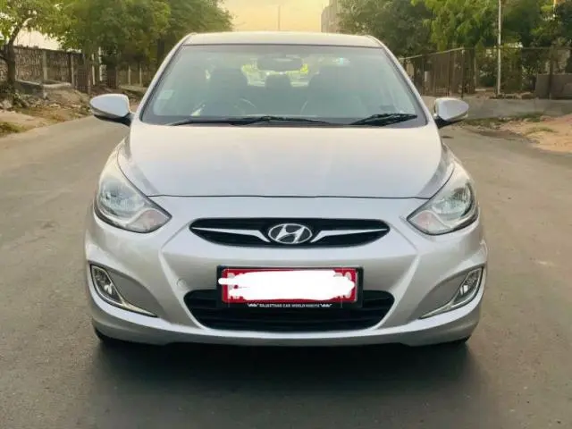 Hyundai Verna 1.6 CRDI SX 2013