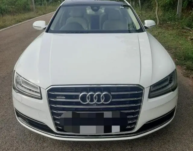 Audi A8 L 3.0 TDI Quattro 2012