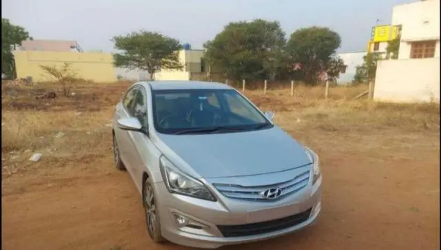 Hyundai Verna 1.6 SX 2012