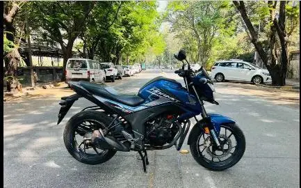 Honda CB Hornet 160R CBS 2019