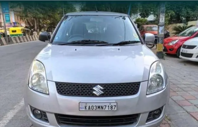 Maruti Suzuki Swift VXi 2011
