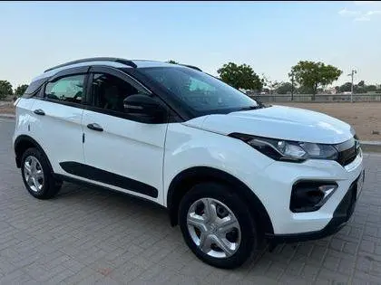 Tata Nexon XM (S) Diesel 2020