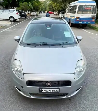 Fiat Grande Punto EMOTION 1.2 2011