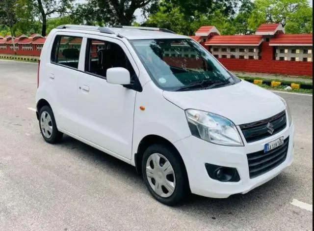 Maruti Suzuki Wagon R 1.0 VXi+ (O) 2015