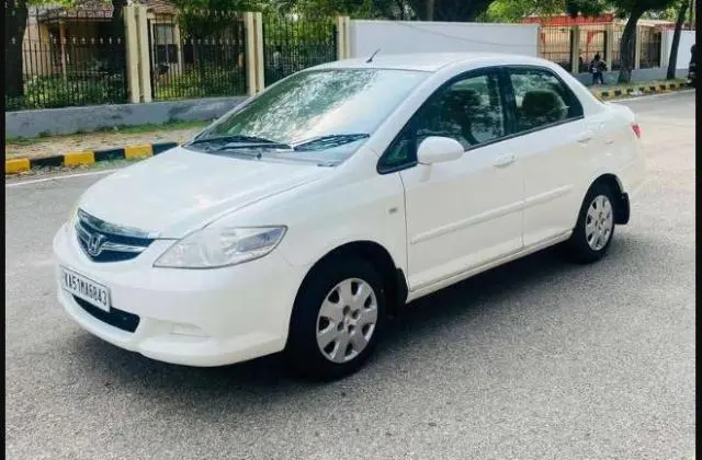 Honda City ZX GXi 2006