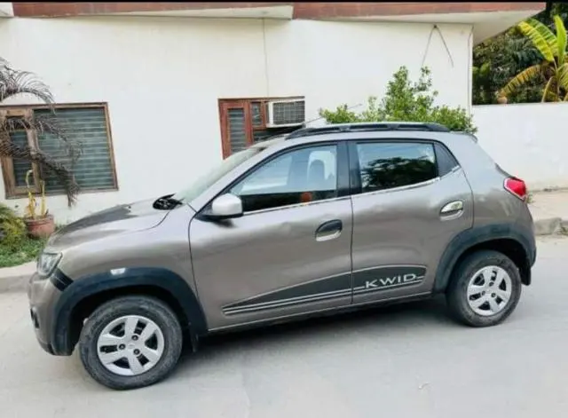 Renault KWID 1.0 RXT 2018