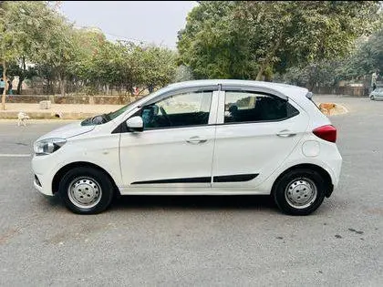 Tata Tiago Revotron XM (O) 2017