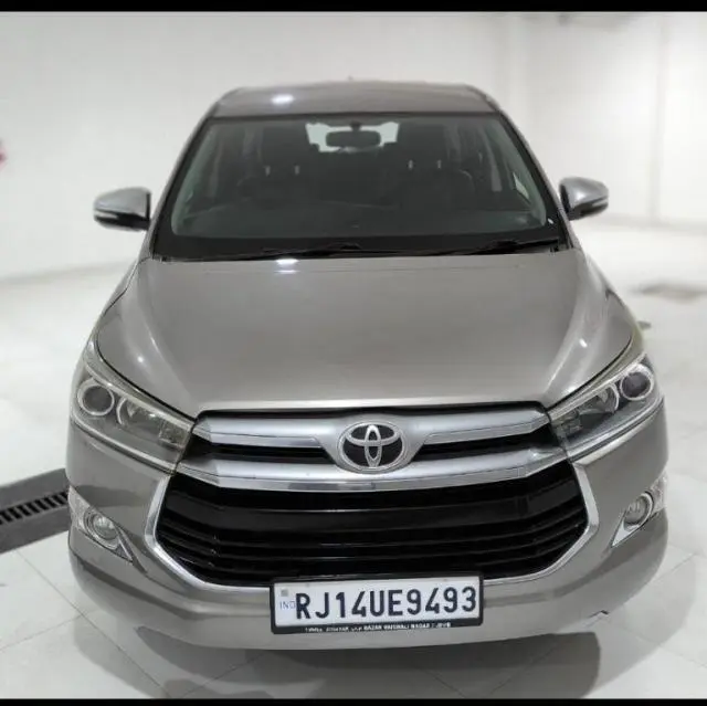 Toyota Innova Crysta 2.7 Touring Sport AT 2017