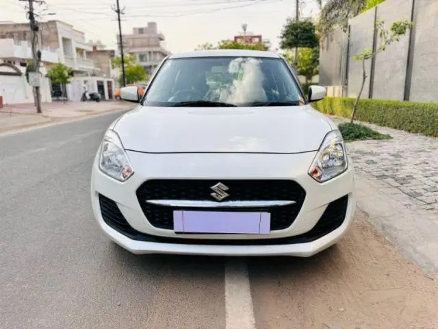 Maruti Suzuki Swift VXi AGS 2022