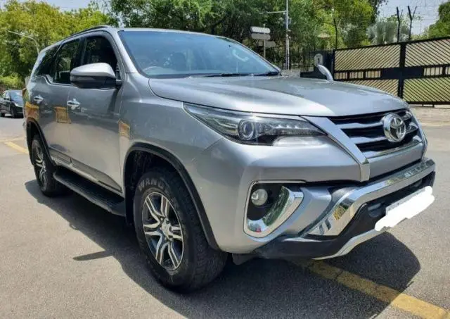 Toyota Fortuner 3.0 4X2 AT 2017