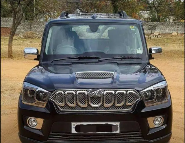 Mahindra Scorpio VLX 2WD 2013
