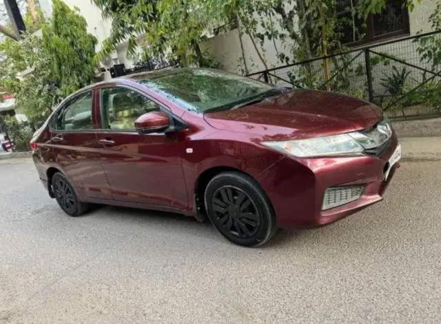 Honda City SV i-DTEC 2014