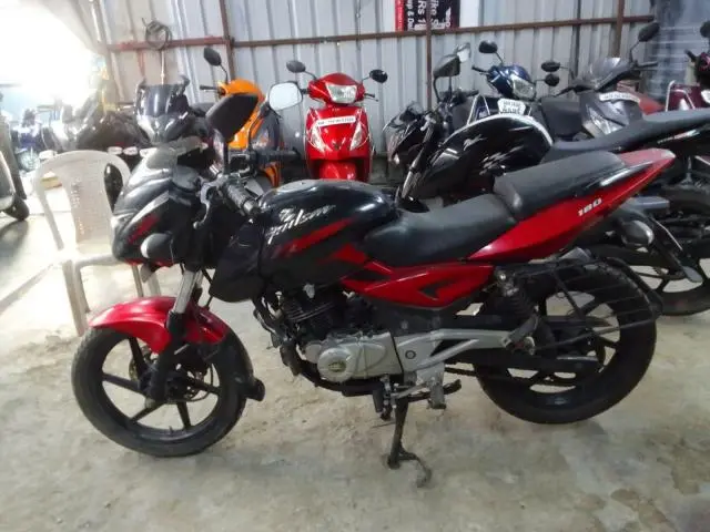 Bajaj Pulsar 180cc 2016