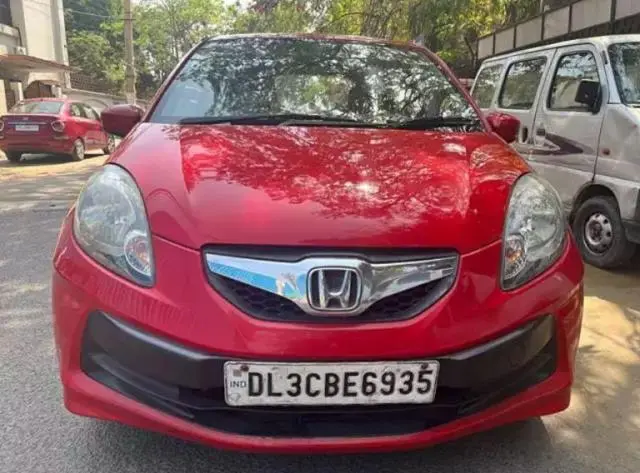 Honda Brio S MT O 2012