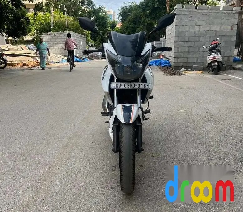 TVS Apache RTR 160cc 2015