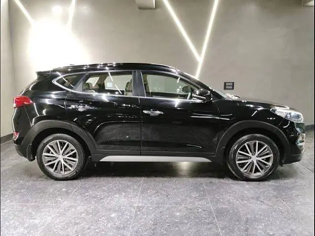 Hyundai Tucson GL (O) 2WD AT Petrol 2019