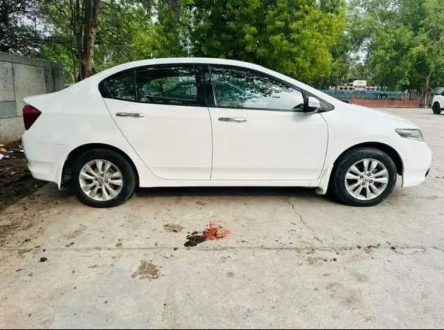 Honda City V MT CNG 2012