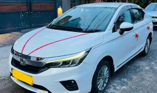 Honda City V CVT i-VTEC BS6 2020