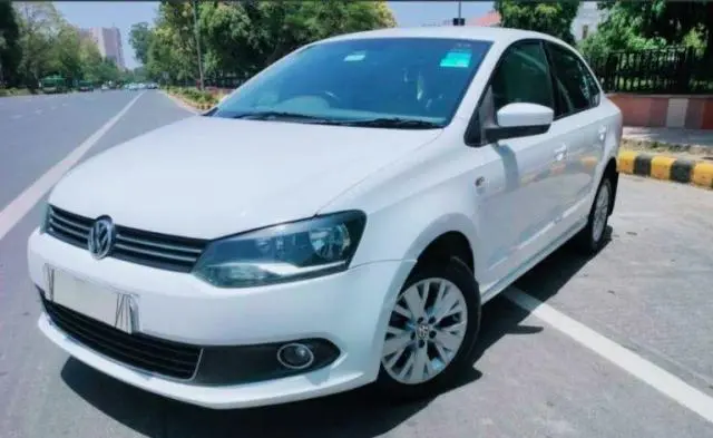  Volkswagen Vento 1.2 TSI Highline  AT 2015
