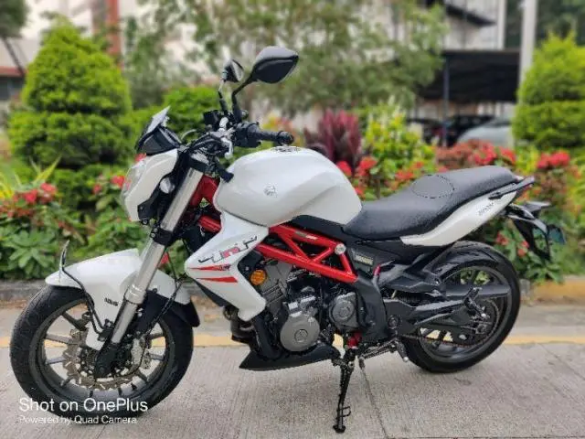 Benelli TNT 300 2018