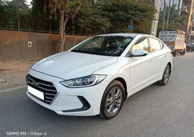 Hyundai Elantra 1.6 S MT 2019