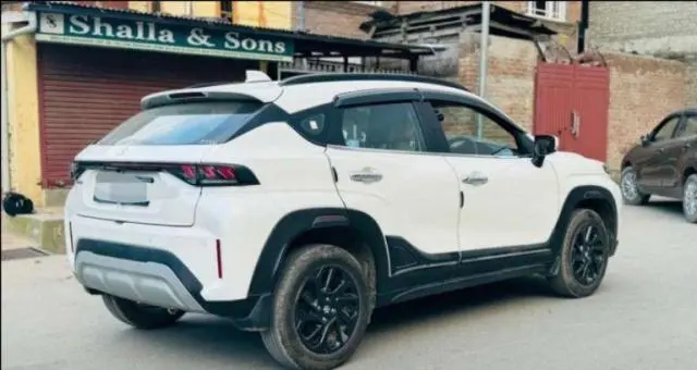 Maruti Suzuki Fronx Delta Plus 1.2L MT 2023