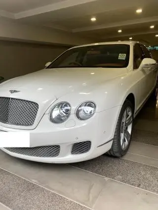 Bentley Continental Flying Spur V8 2013