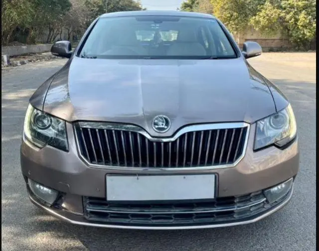 Skoda Superb Elegance 2.0 TDI CR AT 2014