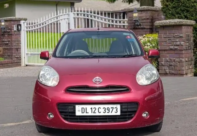 Nissan Micra XV CVT 2010