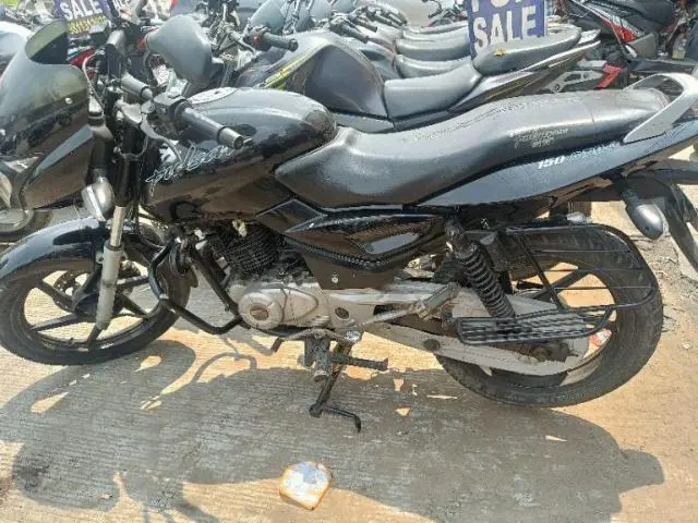 Bajaj Pulsar 150cc 2015