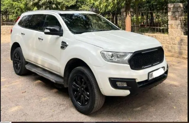 Ford Endeavour Titanium 3.2 4x4 AT 2017