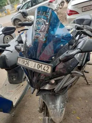 Bajaj Pulsar RS200 ABS 2017