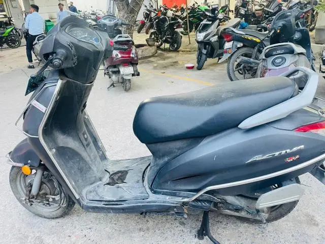 Honda Activa 6G DLX BS6 2020