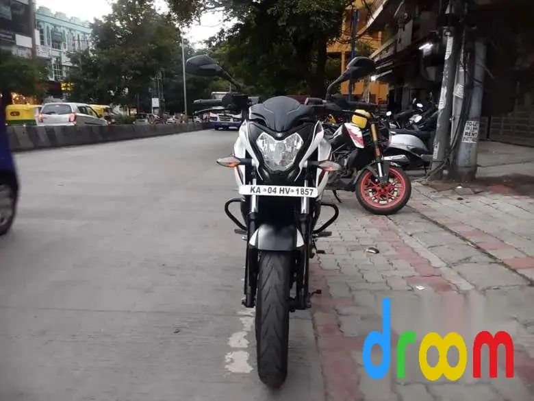 Bajaj Pulsar NS 200 2014