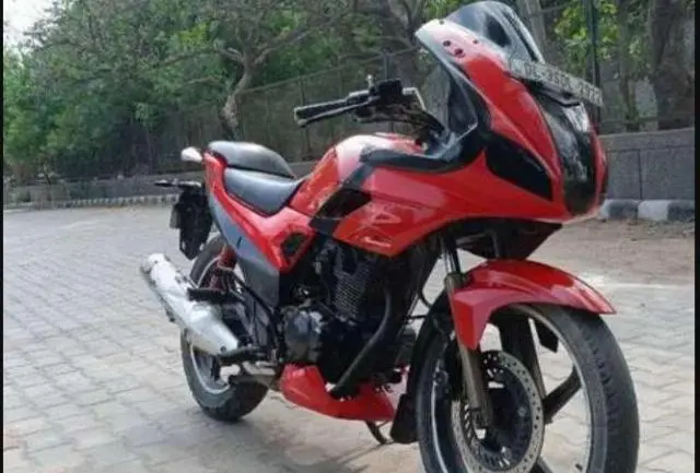 Hero Karizma R 223cc 2016