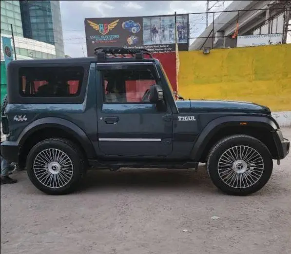 Mahindra Thar LX 4 STR Hard Top Diesel AT 2022
