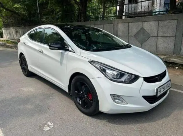 Hyundai Elantra 1.6 SX (O) 2015