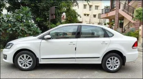 Volkswagen Vento 1.2L TSI Highline Plus AT 2016