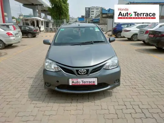 Toyota Etios Liva G 2017