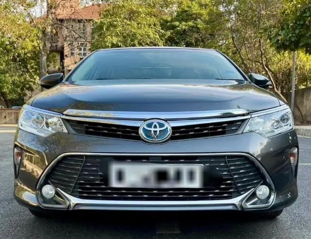 Toyota Camry 2.5 AT 2017