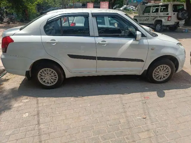 Maruti Suzuki Swift DZire LXi 2010