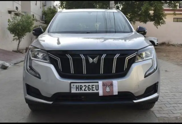 Mahindra XUV700 MX Petrol MT 5 STR 2022