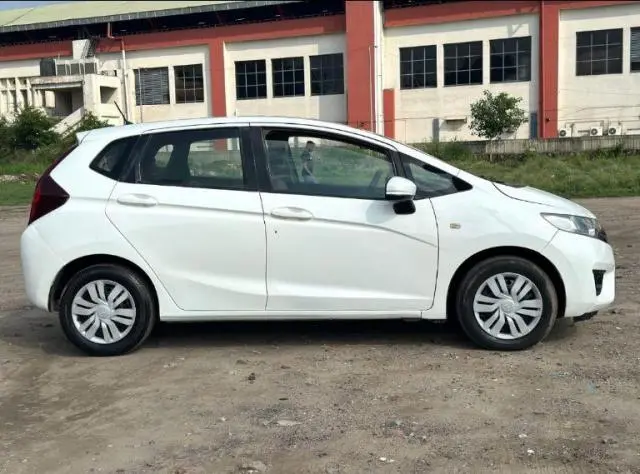 Honda Jazz SV i-VTEC 2016
