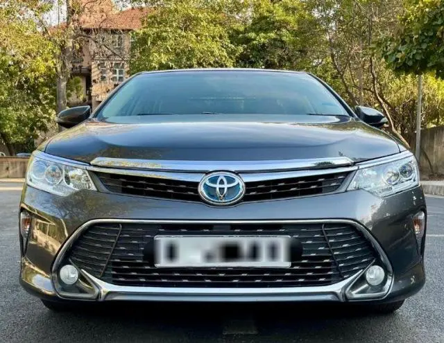 Toyota Camry Hybrid 2016