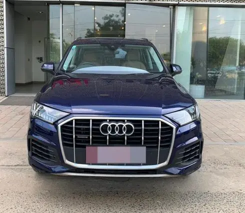 Audi Q7 55 TFSI Technology 2023