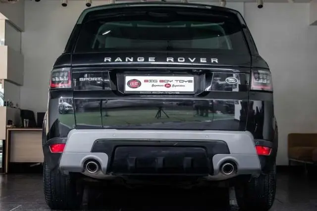 Land Rover Range Rover Sport SDV6 HSE 2017